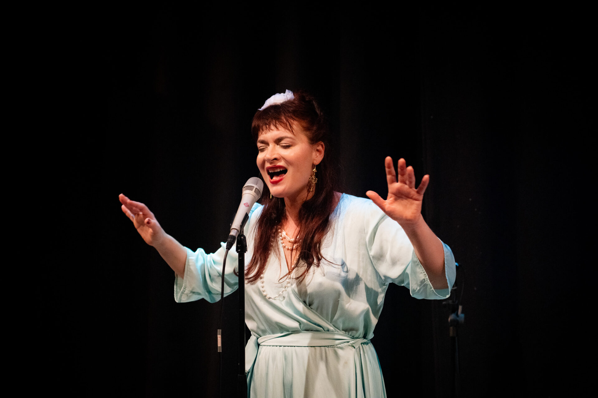 grange de nane chanteuse